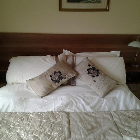 גלוואיי Gardenfield House Bed & Breakfast H91Vh02 מראה חיצוני תמונה